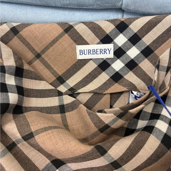 Burberry Tan Plaid rock Women's Skirt NWT 8 - Picture 4 of 9